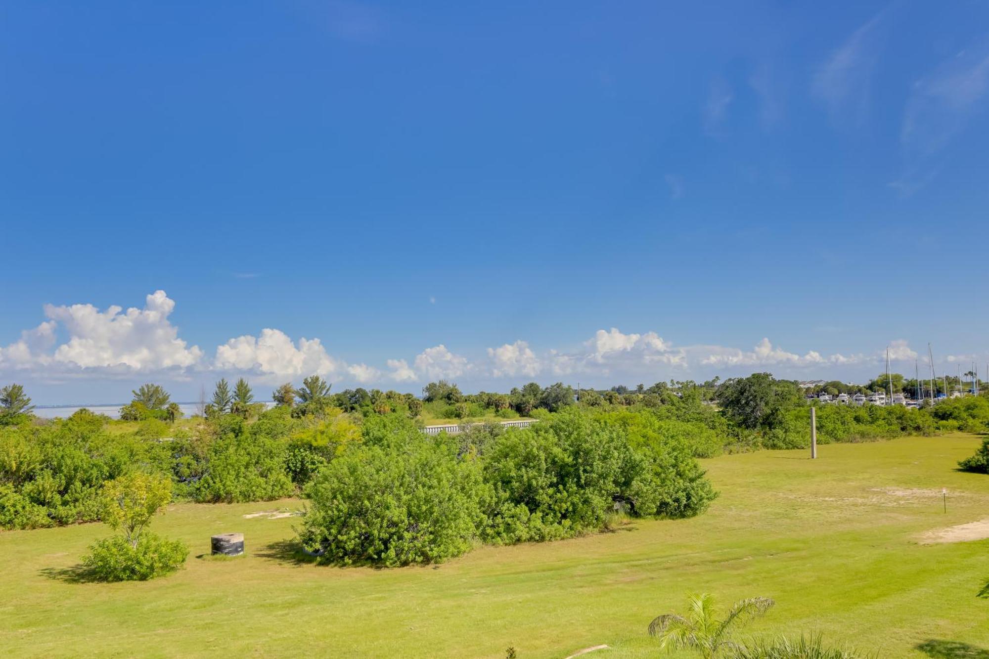 Coastal-Zen Ruskin Retreat Less Than 1 Mi To Beach! Экстерьер фото